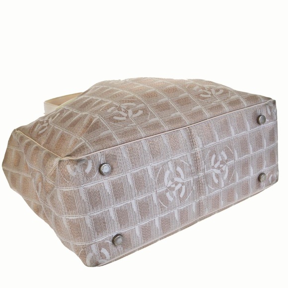 **SOLD**Authentic Chanel New Travel Line Tote** - Picture 3 of 8